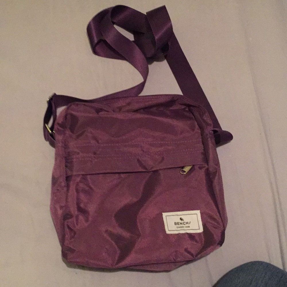Strap bag/ carry on ( polyester bag)